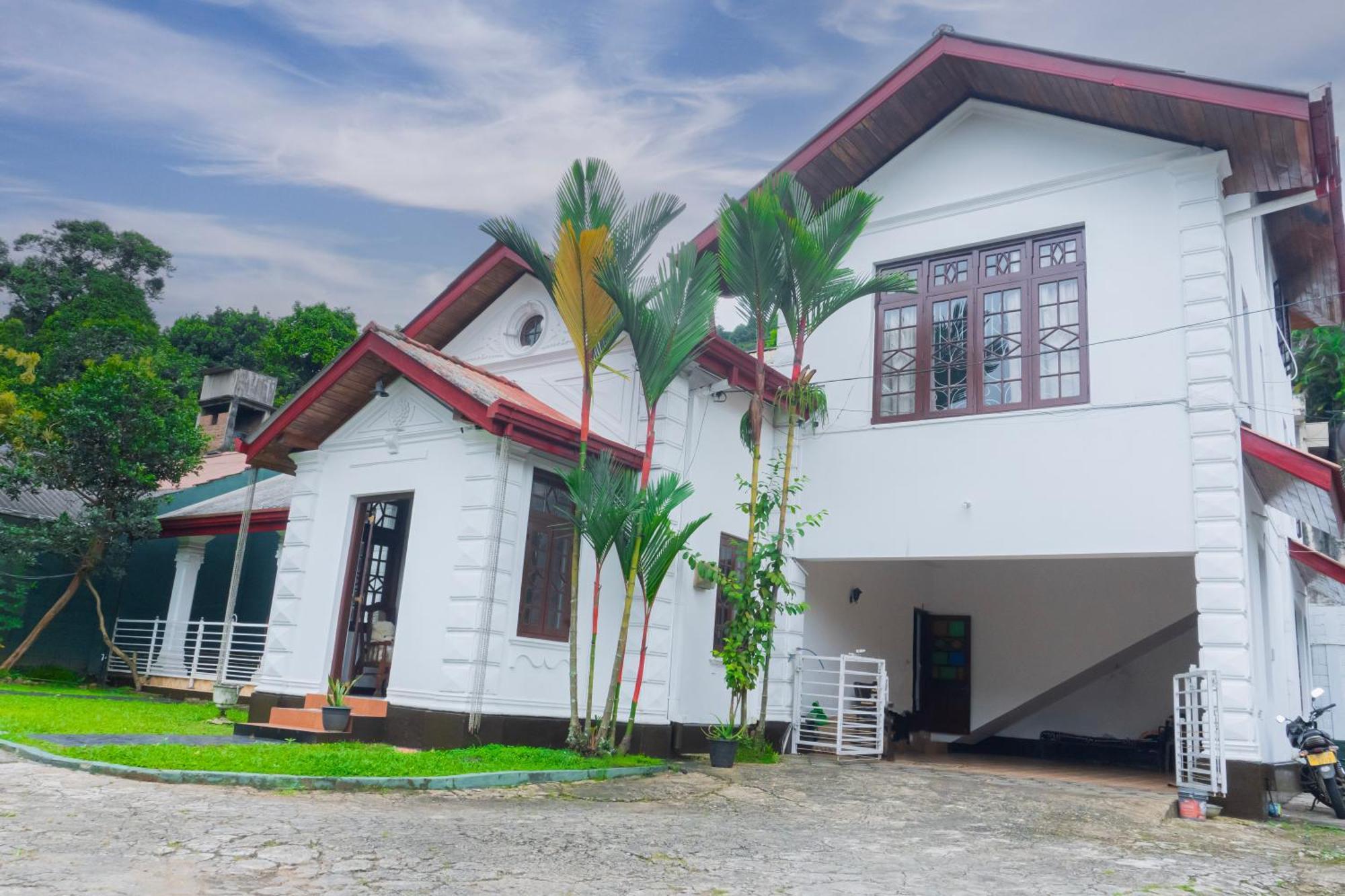 Antique Tourist Lodge Kandy Exteriör bild